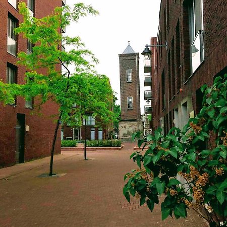 Goudse Watertoren, 'T Kleinste Woontorentje Van Nederland 豪达 外观 照片